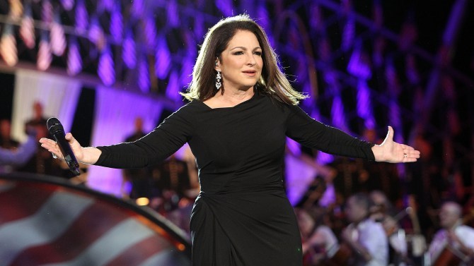 WASHINGTON, DC - MAY 24:  Gloria Estefan performs at the 26th National Memorial Day Concert on May 24, 2015 in Washington, DC.  (Photo by Paul Morigi/Getty Images for Capitol Concerts)
