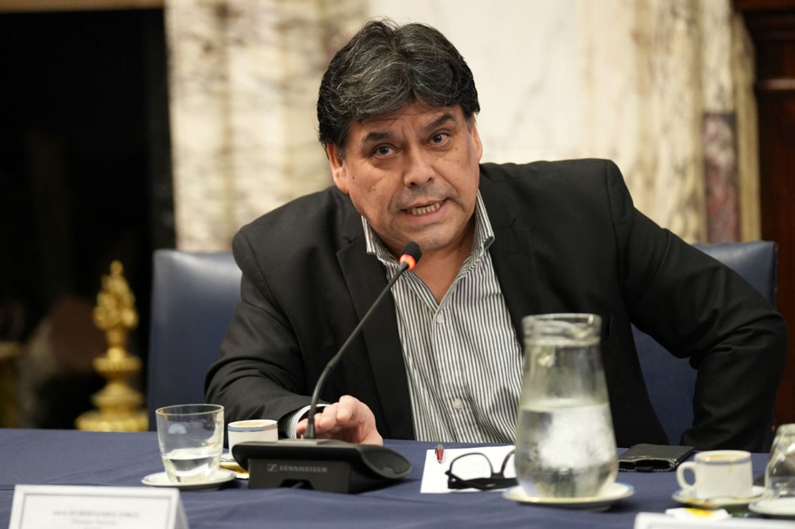 Araujo cuestionó el Presupuesto 2027 y anticipó su respaldo a discapacidad y universidades