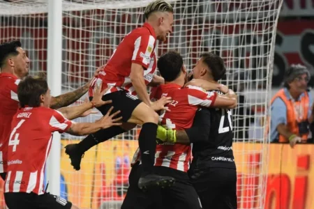 estudiantes-campeon_862x485 (1)