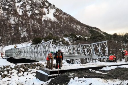 instalan-puente-modular-para-conectar-tdf-chilena_OUQN