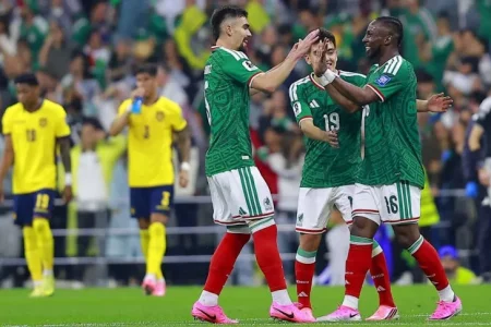 mexico-ecuador-festejo-quinones_862x485